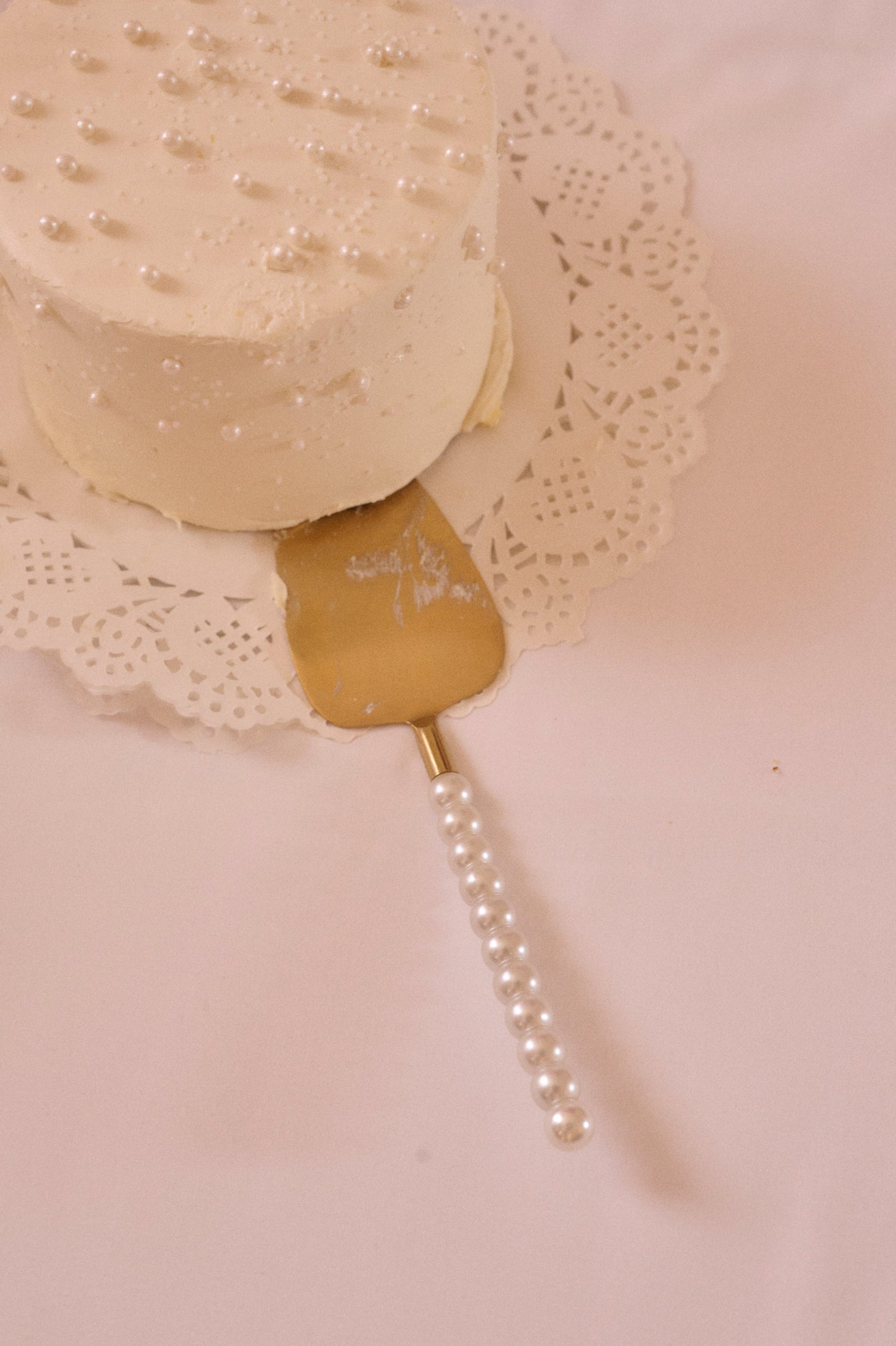 Lepelclub - Pearl Cake Server