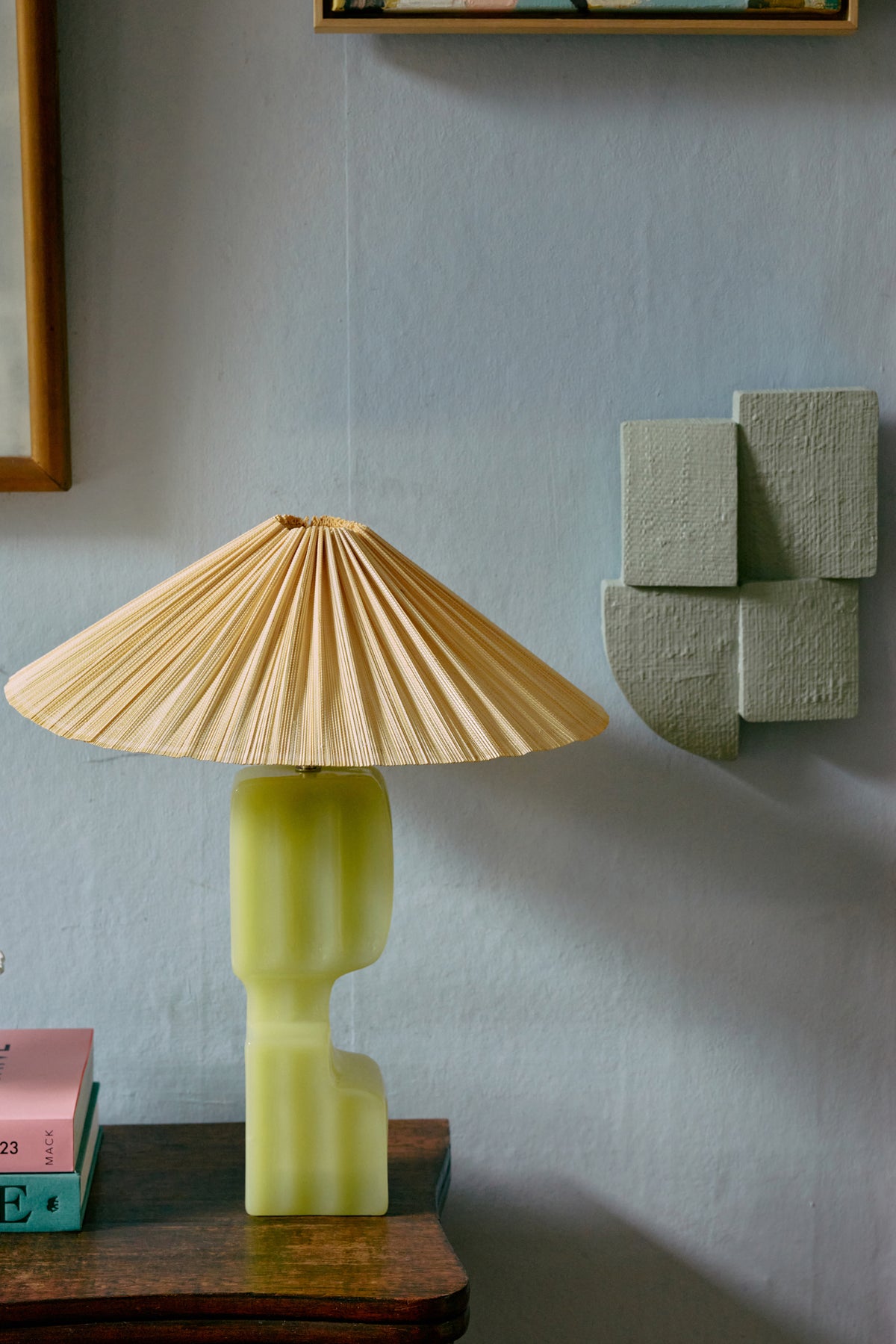 Column table lamp base - Lime