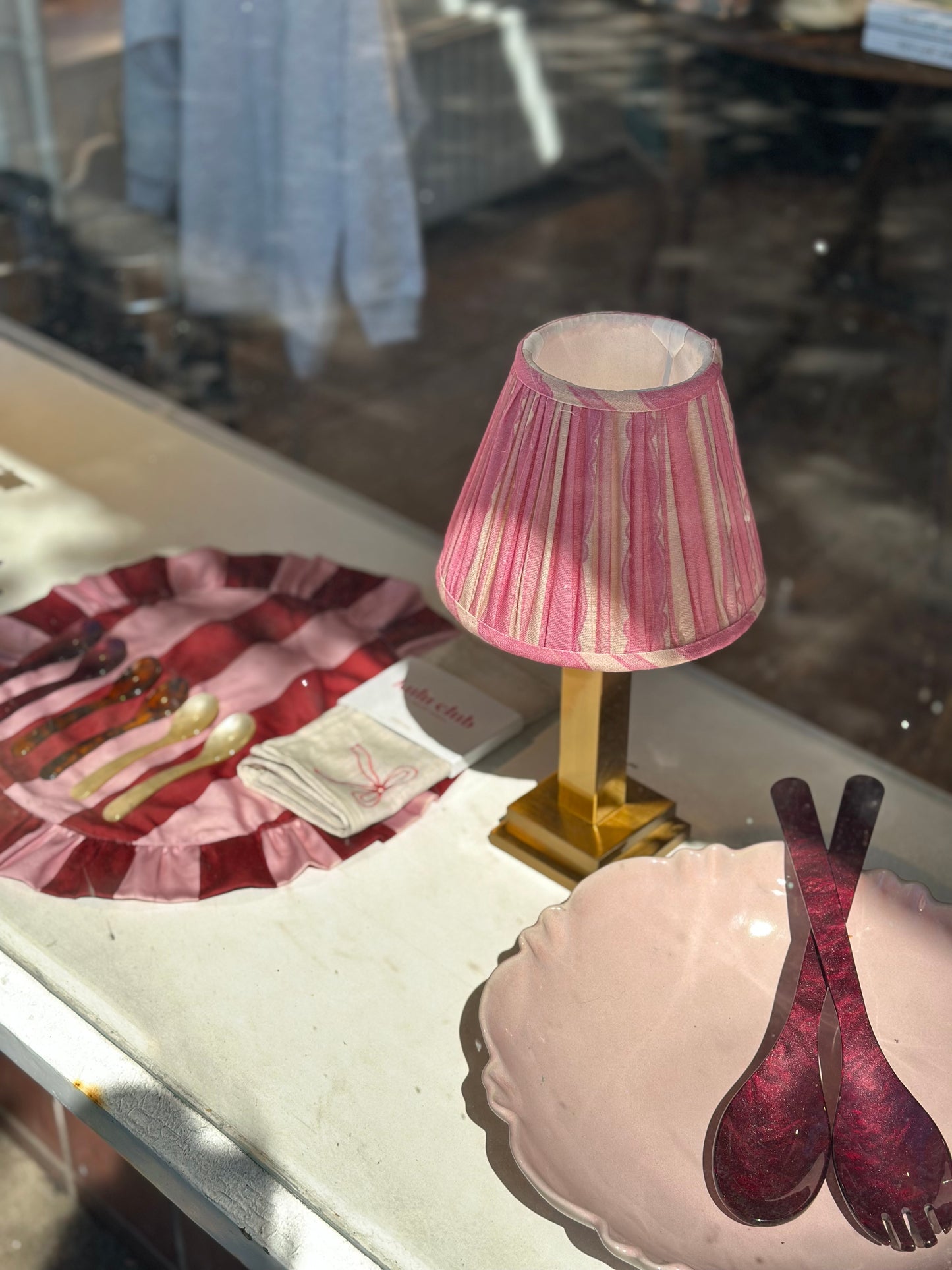 Club Carlotta oplaadbare lamp - pink scallop stripe